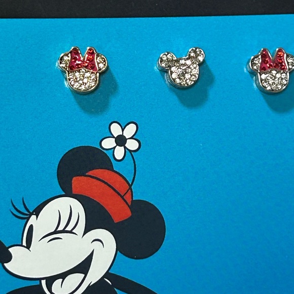 Disney charm sets - Picture 7 of 9
